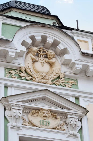 Moscú, Rusia, 19 de abril de 2015. Escena rusa: Nadie, carril Podsosensky, 21. La casa de los mecenas de Moscú Morozovs. Elementos de decoración — Foto de Stock