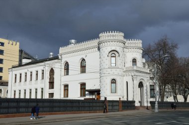 Moskova, Rusya, 20 Mart 2016, Rus sahne: Arseniy Morozov (Şimdi ev resepsiyonlar Rusya Federasyonu hükümeti mansion insanlar)
