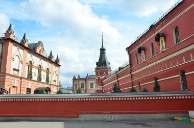 Pokrovsky Stavropigialny Kadınlar Manastırı yakınındaki Pokrovskaya Zastava Moskova, Rusya