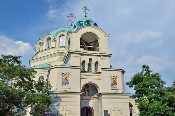 De kathedraal van Sint Nicolaas de wonderdoener (St. Nicholas kathedraal). Evpatoria, Crimea — Stockfoto
