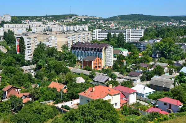  Kırım'da, Peter'dan Simferopol şehir görünümünü kayalar