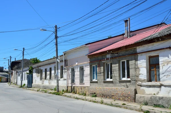 Simferopol, Crimea, 14 de julio de 2016. Calle Volodarsky en el casco antiguo — Foto de Stock