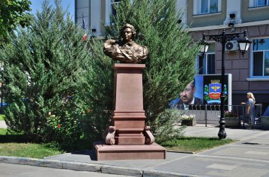Simferopol, Kırım'da, Temmuz, 14, 2016. Potemkin Simferopol Gorkogo sokakta Anıtı