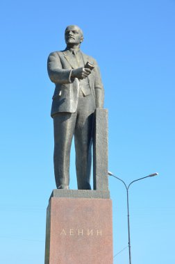 Simferopol, Kırım'da, Temmuz, 14, 2016. Kimse, Simferopol V.I.Lenin anıt