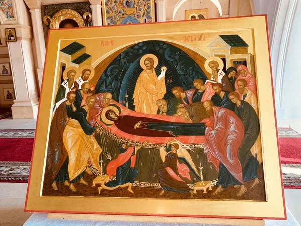 Moscú Rusia Diciembre 2020 Icono Asunción Santísima Theotokos Iglesia Resurrección — Foto de Stock