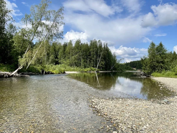 Řeka Ushma Pravý Přítok Lozvy Rusko Severní Ural — Stock fotografie