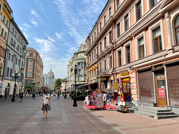 Moscú Rusia Agosto 2021 Gente Caminando Por Calle Arbat Moscú —  Fotos de Stock