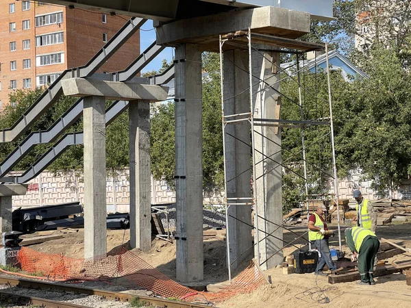 Balashikha Rússia Agosto 2021 Reconstrução Plataforma Estação Ferroviária Balashikha Construção — Fotografia de Stock