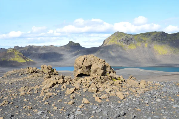 Islandia Jezioro Góry — Zdjęcie stockowe