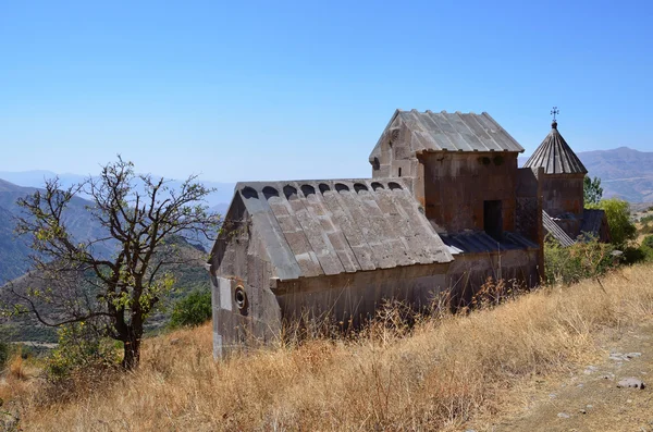 Armenia, klasztor tsahats-kar, kościół wieku 10 — Zdjęcie stockowe