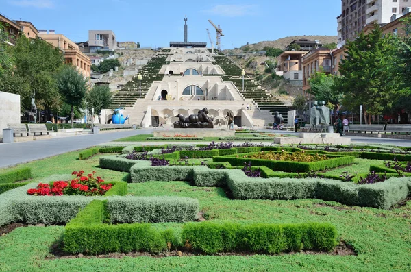 Вірменія, пам'ятки Єреван, Каскад — стокове фото