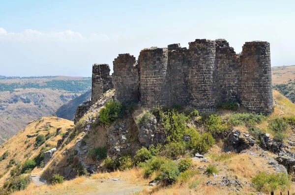 Armenia, fortress Amberd high in the mountains,7th-14th centuries — Stock Photo, Image