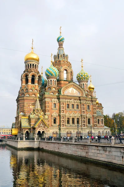 St. Petersburg,  channel of Griboedov, the cathedral Spas on the Blood — Stock Photo, Image