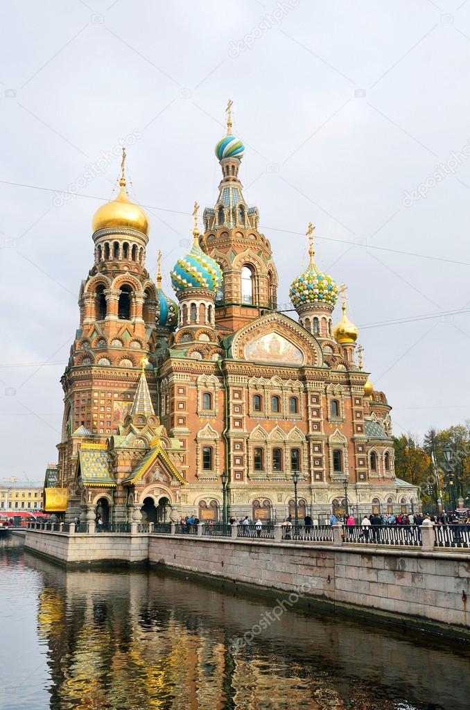 St. Petersburg,  channel of Griboedov, the cathedral Spas on the Blood