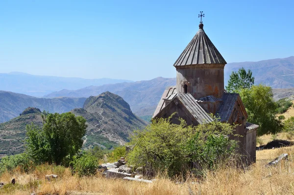 Arménie, monastère Tsahats-kar, l'église du 10 siècle — Photo