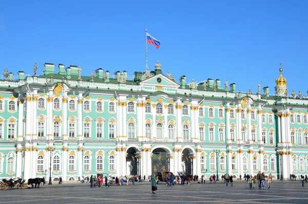 St. Petersburg, Palace square, Winter palace — Stock Photo, Image