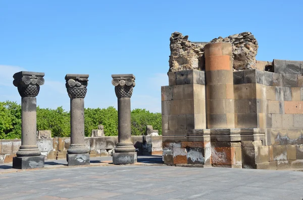 The ruins of the ancient temple of Zvartnots, Armenia — Stock Photo, Image