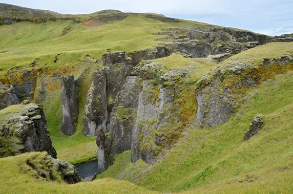 Canyon of Fatallity (Fjadrargljufur) - o Grand canyon da Islândia — Fotografia de Stock