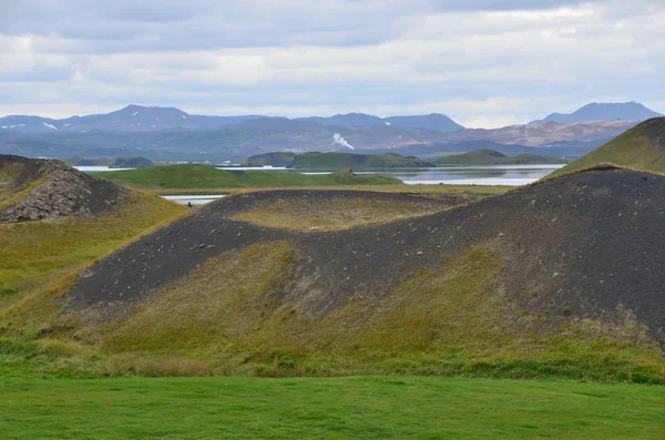 Исландия, псевдократеры вулканов — стоковое фото