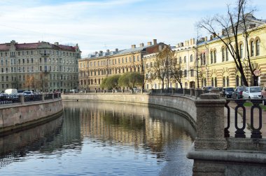 St. Petersburg, nehirler ve kanallar