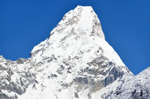 Nepal, Himalaya, vetta del famoso "Amadablam" (AMA Dablam ) — Foto Stock