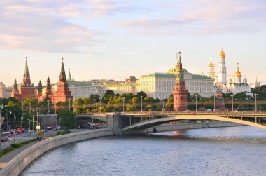 Moskova kremlin yaz