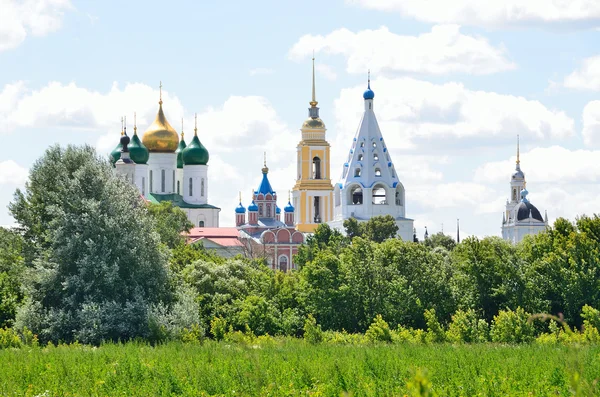 Temples du Kolomna Kremlin, région de Moscou — Photo