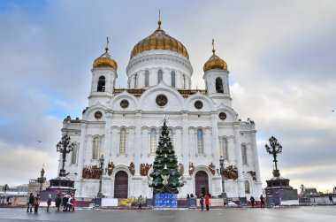 Moscow, Russia, December, 27, 2014, Russian scene: People walking near the Cathedral of Christ the Savior in winter