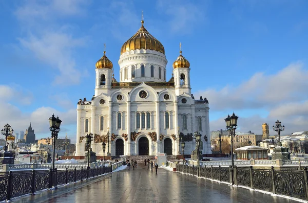 The Cathedral of Christ the Savior, the Patriarchal bridge, Moscow — 图库照片