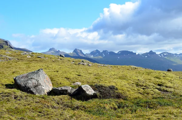 Paisajes de Islandia, montañas — Foto de Stock