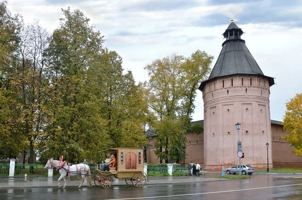 Provinční Suzdalu na podzim, klášter Efimov — Stock fotografie