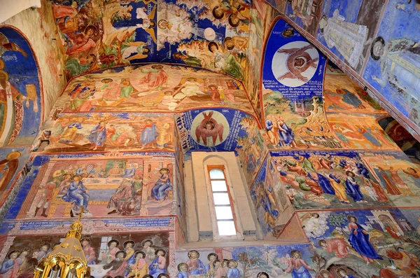 Fresco's in de Heilige Transfiguratie kathedraal van de Verlosser Efimia klooster in Soezdal — Stockfoto