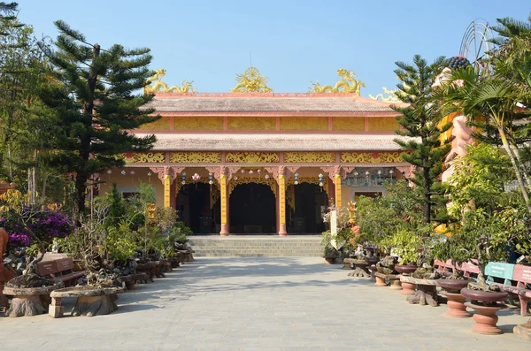 Temple bouddhiste à Dalat, Vietnam — Photo