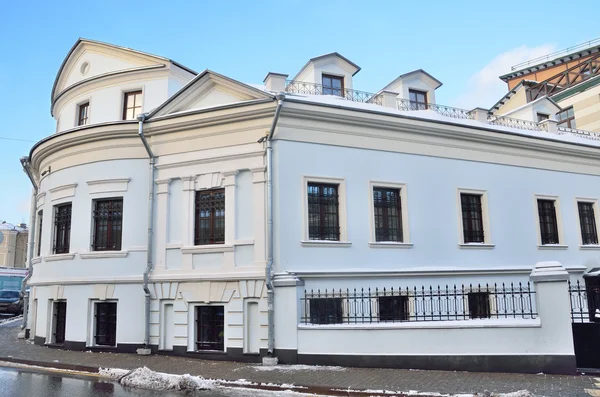 Moskau, russland, 27. Dezember 2014. Gutshaus von Bukhvostov in der vtoroy zachatievsky lane — Stockfoto
