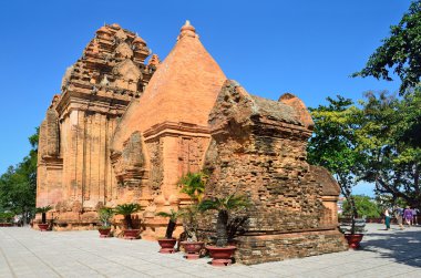Tapınak karmaşık Po Nagar, Ponagar Cham kulesi. Nha Trang. Vietnam
