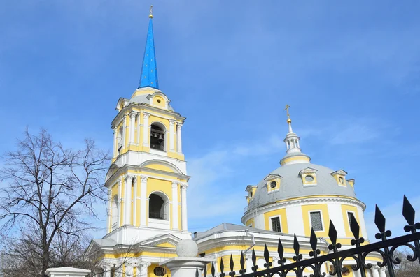 Kostel Nanebevstoupení Páně Gorokhovo Poli Pouliční Rozhlas Moskva — Stock fotografie