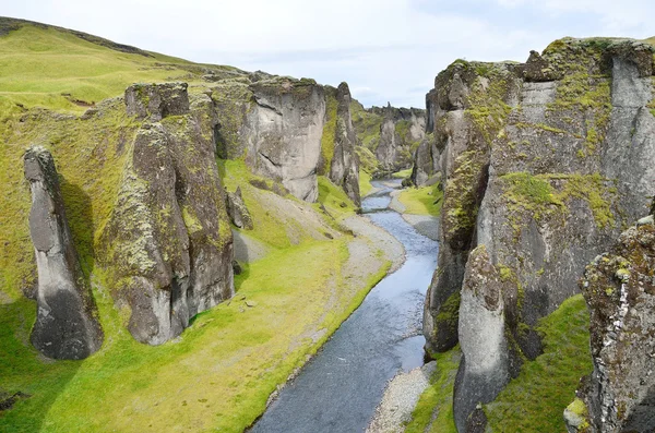 Cañón de la Fatallidad (Fjadrargljufur) - el Gran Cañón de Islandia —  Fotos de Stock