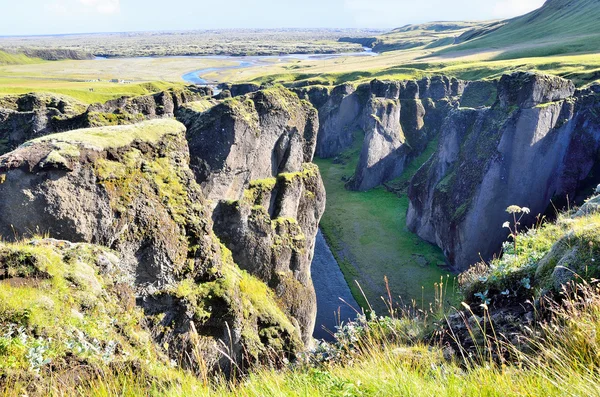 Schlucht der Fatalität (fjadrargljufur) - die große Schlucht von Island — Stockfoto