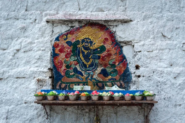 Çin işgalinden ve Unesco Dünya Mirası Alanından önce Dalai Lama 'nın evi Lhasa' daki Muhteşem Potala Sarayı 'nın detayları.. 