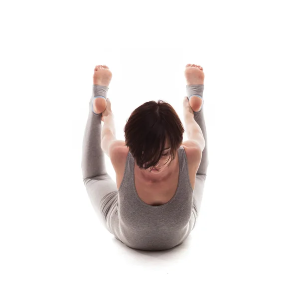 Joven hermosa mujer yoga posando. aislado —  Fotos de Stock