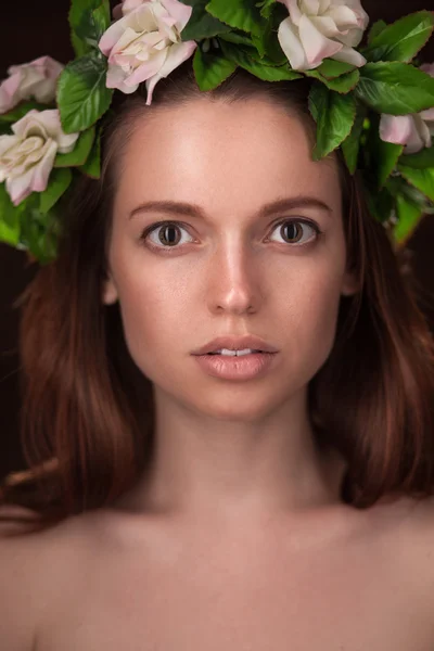 Studio portrait of beauty woman with circlet — Stock Photo, Image