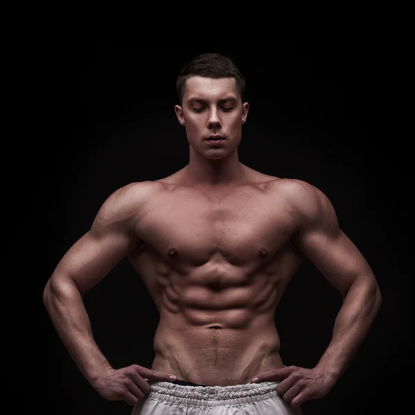 Unga idrottare bodybuilder man — Stockfoto