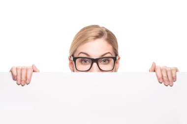 Beyaz işareti kopya alanı ile üst üzerinde seyir işkadını