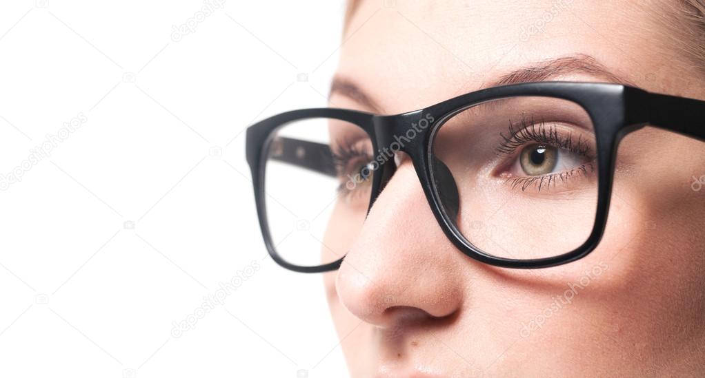 woman wearing glasses close-up
