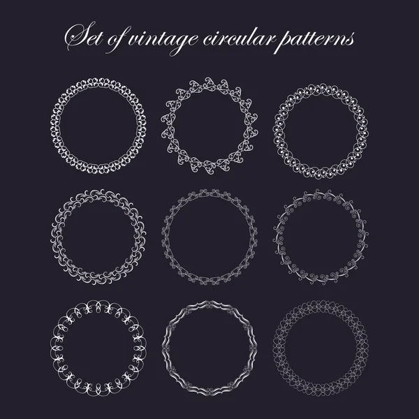 Set of round and circular decorative patterns — Stock Vector