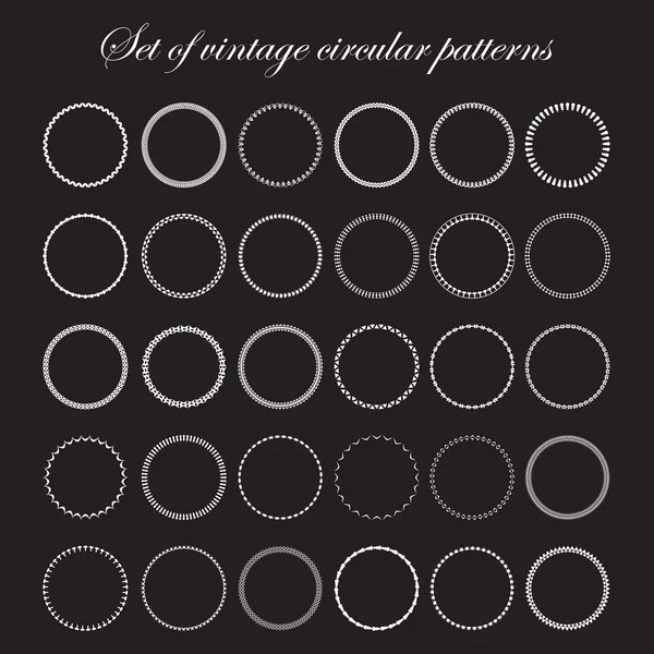 Set of round and circular decorative patterns — Stock Vector