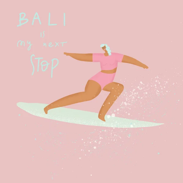 Жінка в рожевому купальнику на дошці для серфінгу, рукописна цитата — стокове фото