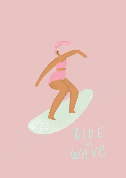 Femme en maillot de bain rose sur planche de surf, citation manuscrite — Photo