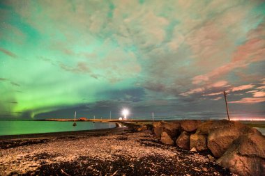 İzlanda 'da Aurora Borealis