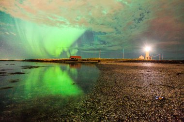 İzlanda 'da Aurora Borealis